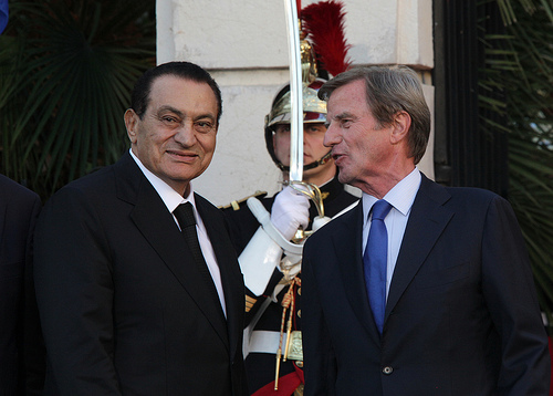 Le président Hosni Moubarak ( Egypte) et le ministre Bernard Kouchner ( France )