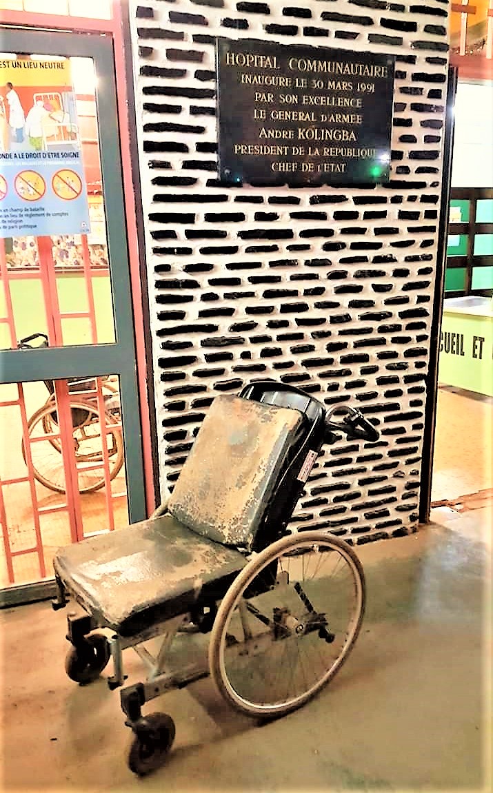 Brancard fauteuil roulant