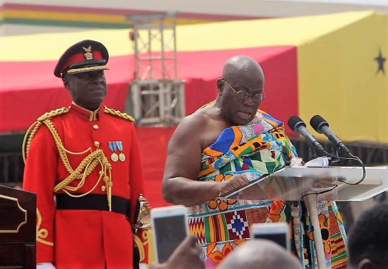 Tenue locale du president du ghana
